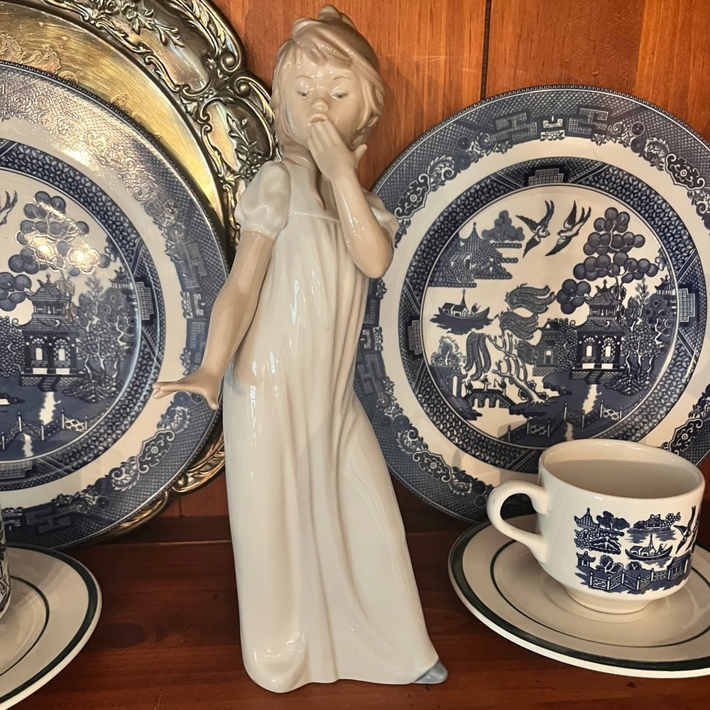 Glossy White Porcelain Girl Figurine - Elegant Home Accent